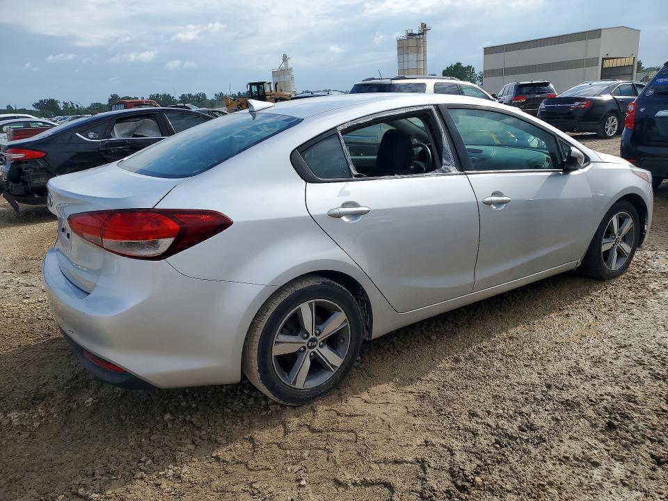 2018 Kia Forte VIN 3KPFL4A72JE177436 COPART salvage auction — MECHANICAL, Oh - Certificate Of Title, sold $1,200 on 2026-07-09 (photo 3)