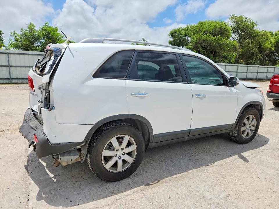 2011 Kia Sorento VIN 5XYKT4A14BG137454 COPART salvage auction — REAR END, TX - SALVAGE VEHICLE TITLE (P), sold $525 on 2026-07-07 (photo 3)