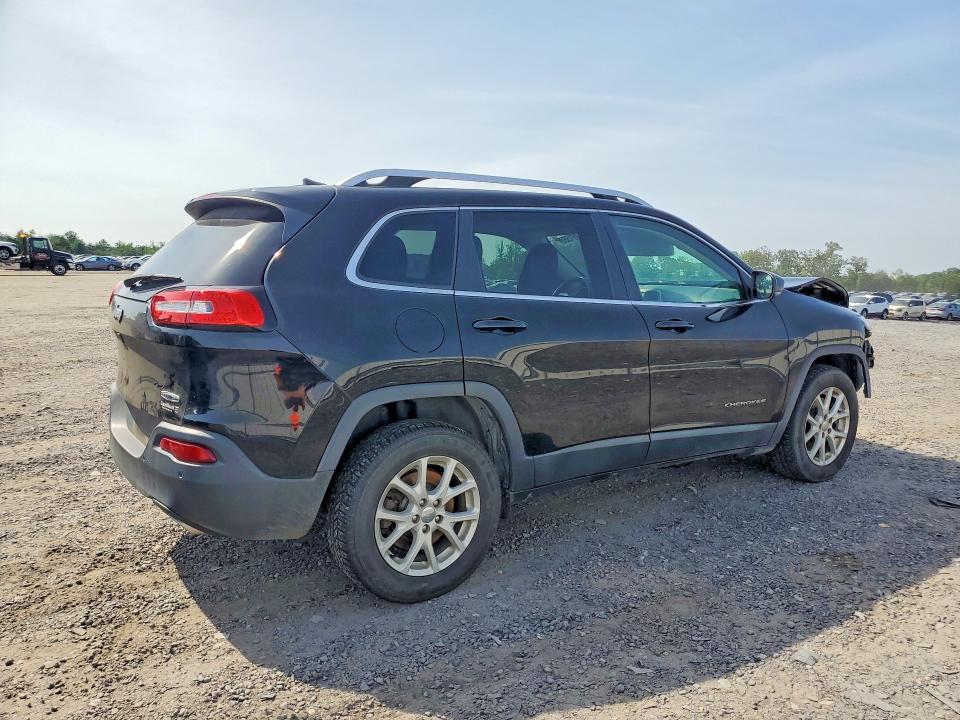 2017 Jeep Cherokee VIN 1C4PJMCS8HW569039 COPART salvage auction — FRONT END, Va - Cert Of Title - Salvage, sold $700 on 2026-07-29 (photo 3)