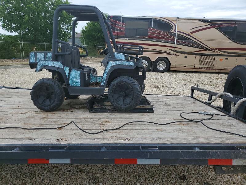 2023 Lamar Unknown VIN 5RVF82424PP120501 COPART salvage auction — ROLLOVER, TX - SALVAGE VEHICLE TITLE, sold $1,600 on 2026-09-06 (photo 5)