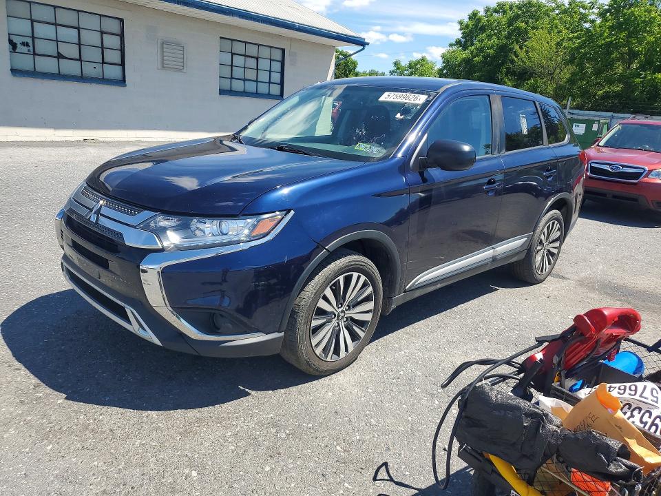 2019 Mitsubishi Outlander VIN JA4AZ3A32KJ000822 COPART salvage auction — MINOR DENT/SCRATCHES, In - Certificate Of Title, sold $4,200 on 2026-07-09 (photo 1)
