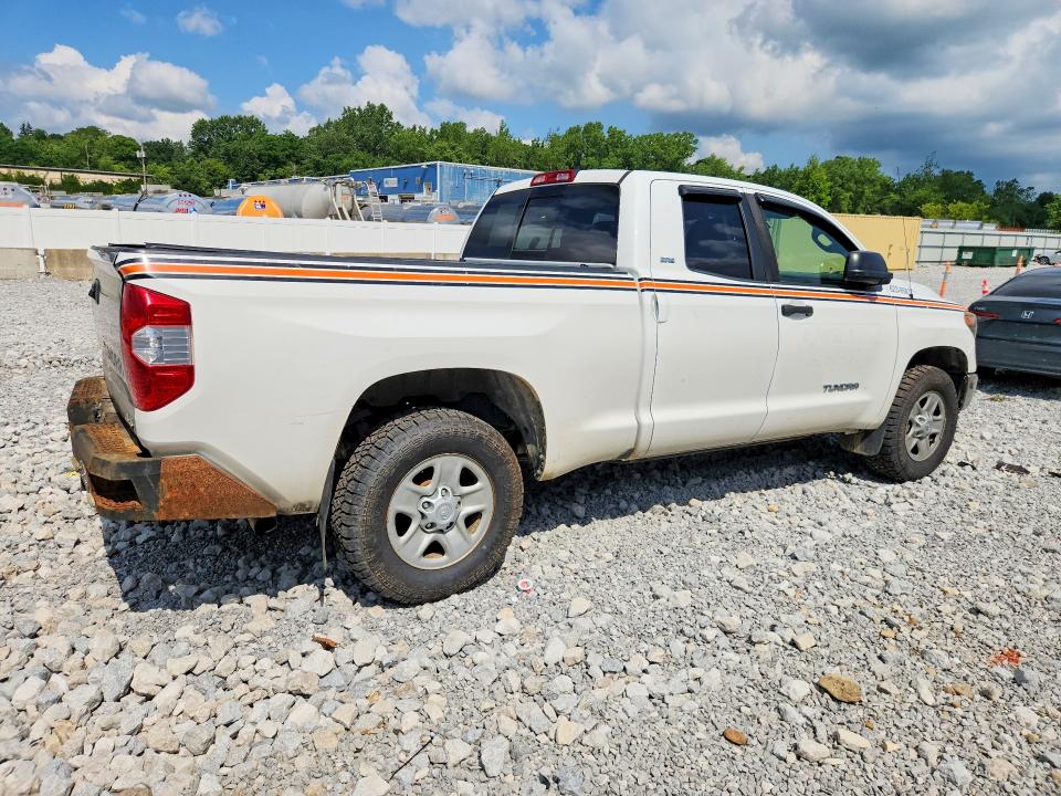 2019 Toyota Tundra VIN 5TFUM5F11KX080261 COPART salvage auction — MINOR DENT/SCRATCHES, OH - CERTIFICATE OF TITLE, sold $5,600 on 2026-07-02 (photo 3)