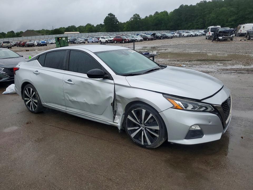 2020 Nissan Altima VIN 1N4BL4CV4LC262871 COPART salvage auction — FRONT END, MS - CERTIFICATE OF TITLE, sold $4,000 on 2026-10-02 (photo 4)