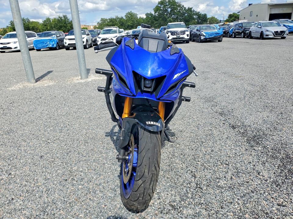 2025 Yamaha VIN JYARM38E5SA015812 COPART salvage auction — REAR END, FL - CERT OF TITLE SLVG REBUILDABLE, sold $625 on 2026-07-30 (photo 2)