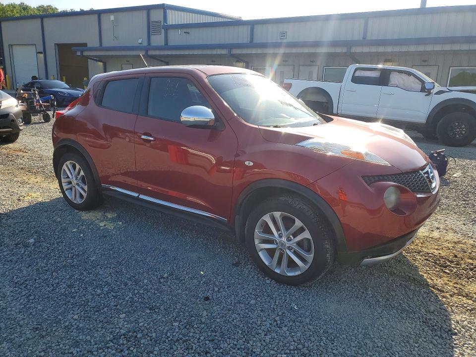 2012 Nissan Juke VIN JN8AF5MV4CT120123 COPART salvage auction — MINOR DENT/SCRATCHES, Nc - Dealer Only Clean Title (P), sold $2,500 on 2026-07-02 (photo 4)