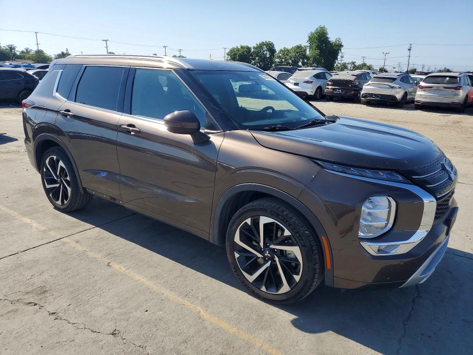 2022 Mitsubishi Outlander VIN JA4J3VA81NZ085893 COPART salvage auction — REAR END, Ca - Salvage Certificate, sold $12,700 on 2026-07-20 (photo 4)