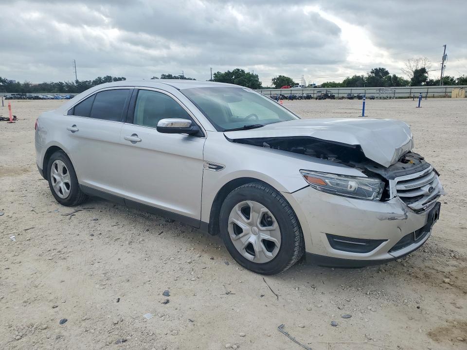 2013 Ford Taurus VIN 1FAHP2F81DG102384 COPART salvage auction — FRONT END, Tx - Salvage Vehicle Title, sold $800 on 2026-07-02 (photo 4)