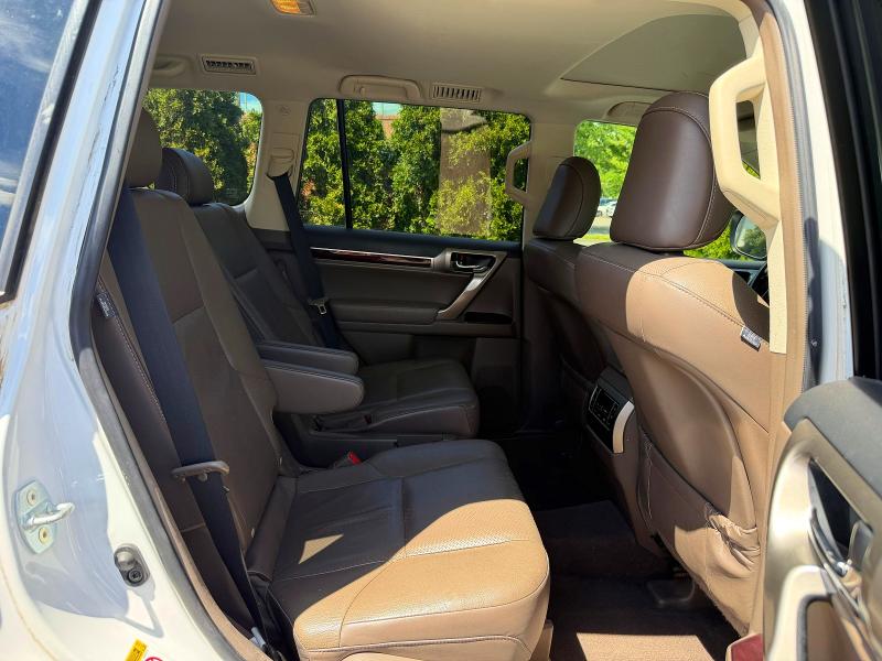 2018 Lexus Gx VIN JTJBM7FX8J5186981 COPART salvage auction — MINOR DENT/SCRATCHES, Ny - Certificate Of Title, sold $20,700 on 2026-08-25 (photo 9)