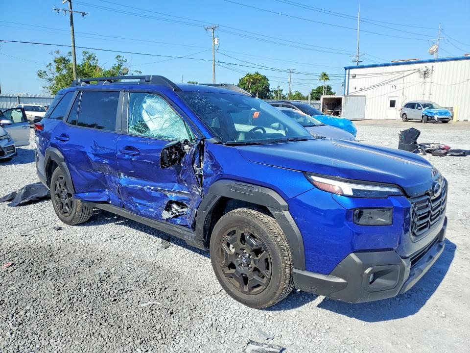 2026 Subaru Outback VIN JF2BUPDD0TY473228 COPART salvage auction — SIDE, Fl - Cert Of Title Slvg Rebuildable, sold $11,800 on 2026-08-04 (photo 4)