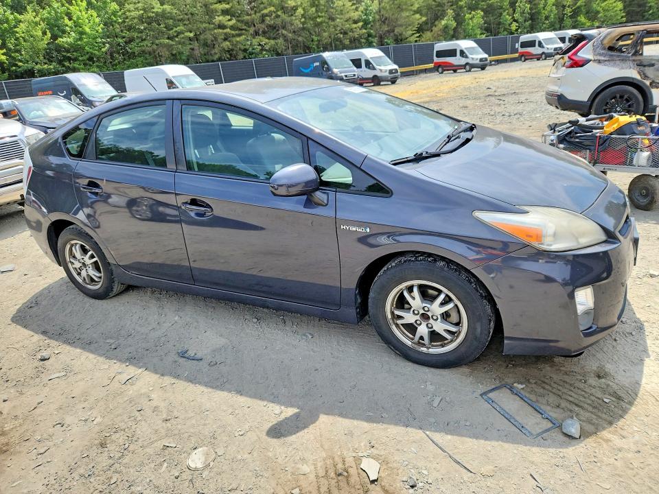 2010 Toyota Prius VIN JTDKN3DU6A0035720 COPART salvage auction — ROOF, Md - Cert Of Salvage > 75% Damage, sold $575 on 2026-07-10 (photo 4)