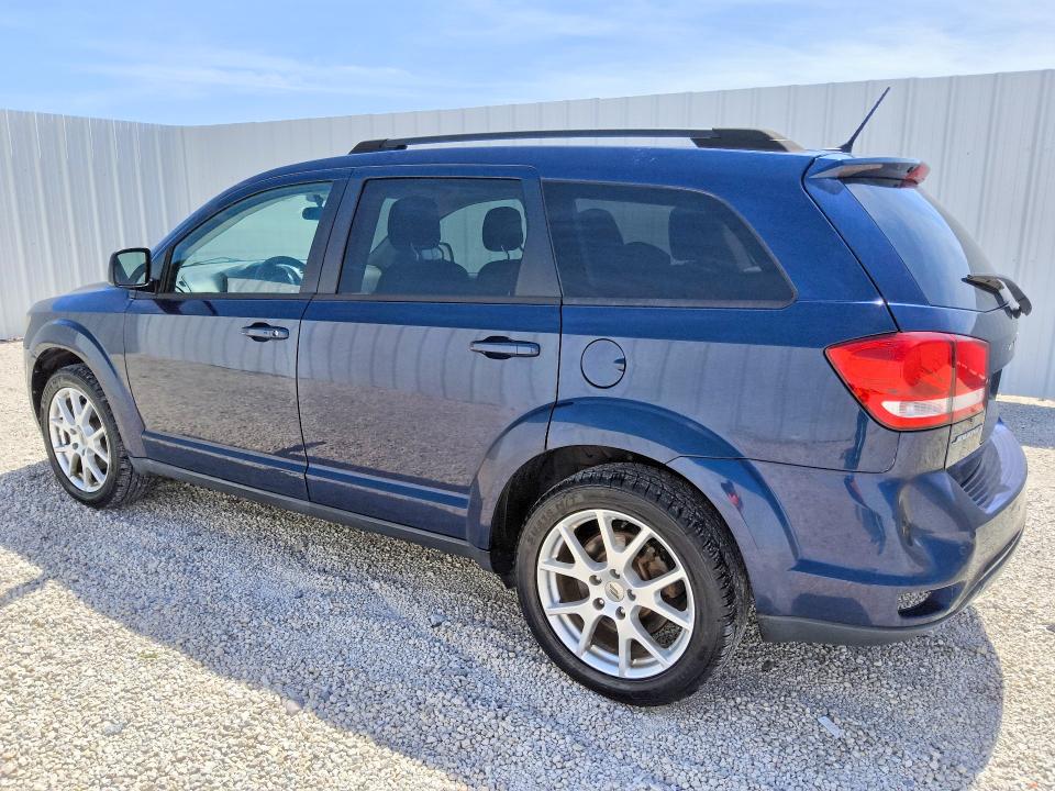2018 Dodge Journey VIN 3C4PDCBB0JT219340 COPART salvage auction — NORMAL WEAR, NC - DEALER ONLY CLEAN TITLE, sold $900 on 2026-08-09 (photo 2)