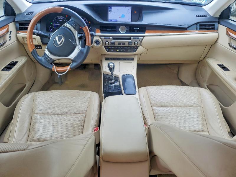 2013 Lexus Es 300h VIN JTHBW1GG0D2033363 COPART salvage auction — FRONT END, MA - CERT OF TITLE-RECONSTRCTD COLL, sold $3,950 on 2026-07-15 (photo 8)