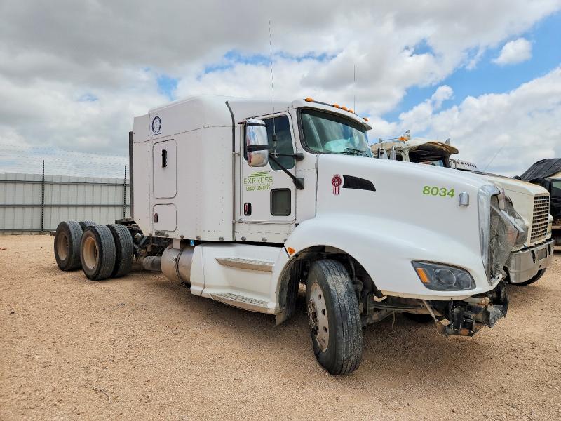 2011 Kenworth T660 VIN 1XKADU9X6BJ278645 — COPART salvage auction photo
