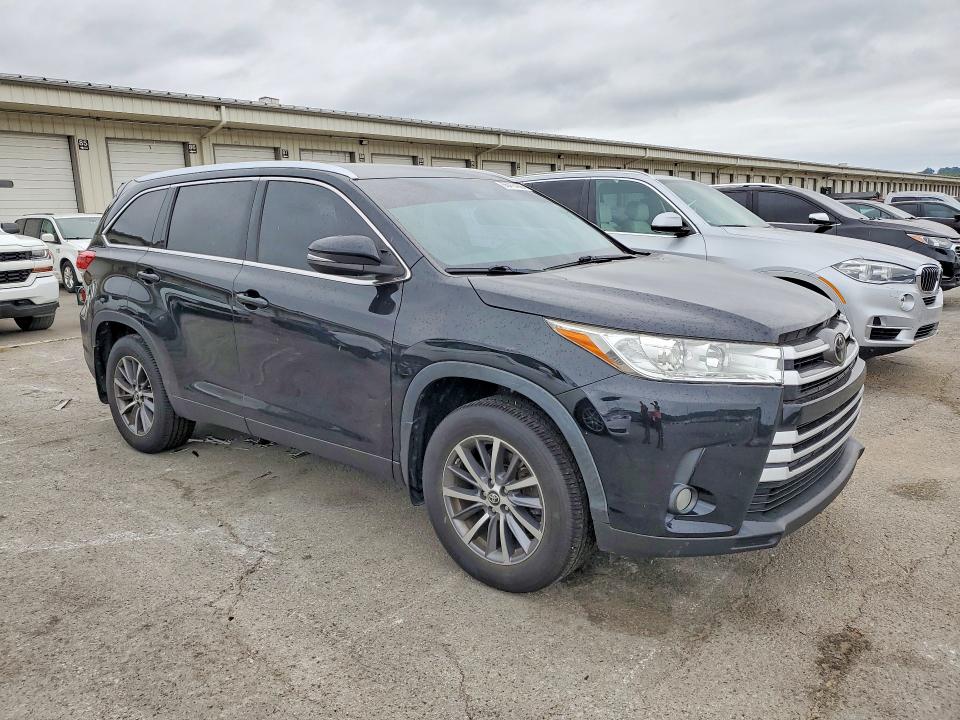 2019 Toyota Highlander VIN 5TDJZRFH9KS614878 COPART salvage auction — MINOR DENT/SCRATCHES, Ky - Certificate Of Title, sold $2,500 on 2026-07-30 (photo 4)