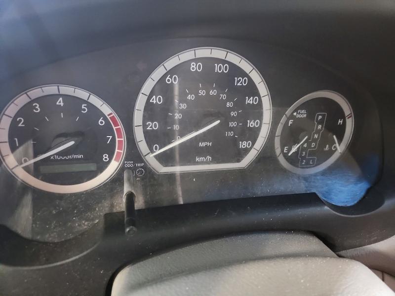 2004 Toyota Sienna VIN 5TDZA23C94S011068 COPART salvage auction — SIDE, AB - BOS - SALVAGE, sold $825 on 2026-07-09 (photo 9)