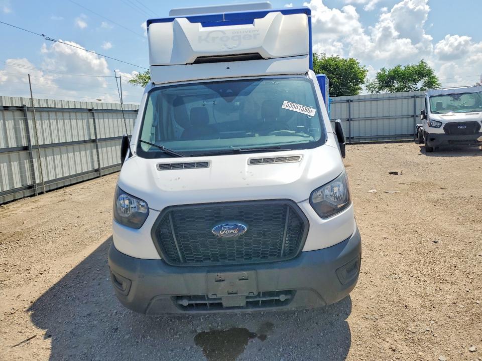 2022 Ford Transit VIN 1FDBW5Z88NKA39696 COPART salvage auction — MECHANICAL, Tx - Certificate Of Title, sold $8,000 on 2026-07-30 (photo 5)