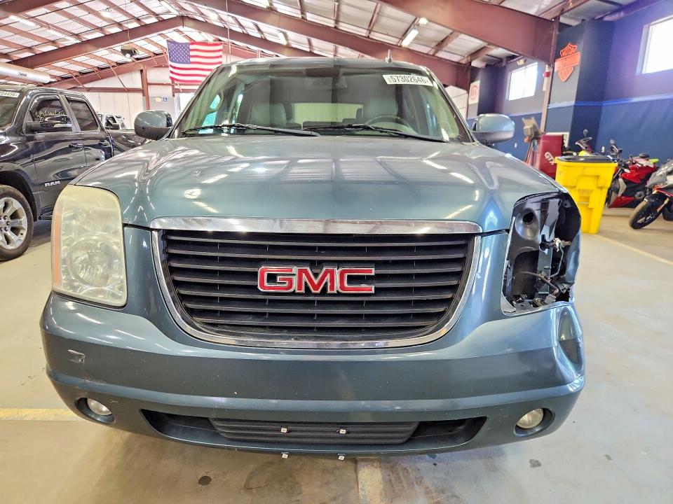 2010 Gmc Yukon VIN 1GKUKCE05AR101610 COPART salvage auction — FRONT END, Me - Certificate Of Title, sold $450 on 2026-07-09 (photo 5)