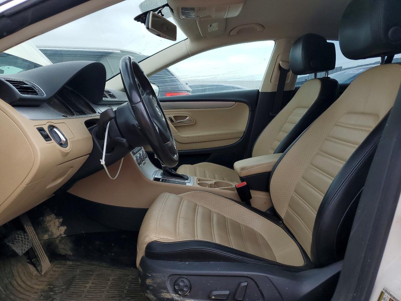 2013 Volkswagen Passat cc VIN WVWBN7AN1DE565220 COPART salvage auction — Front End, OH - CERT OF TITLE-SALVAGE, sold $100 on 2026-09-08 (photo 7)