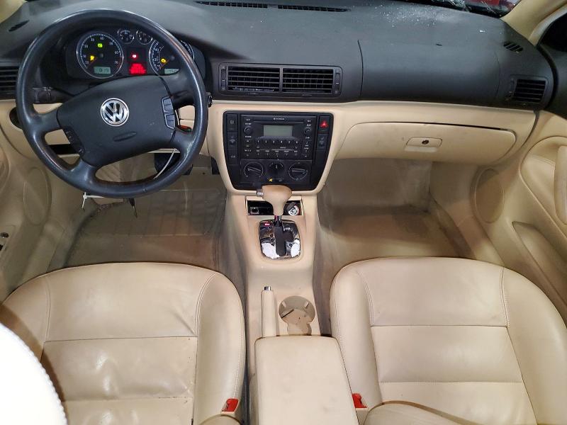 2002 Volkswagen Passat VIN WVWPD63B92P304957 COPART salvage auction — FRONT END, Mi - Certificate Of Title, sold $325 on 2026-07-31 (photo 8)