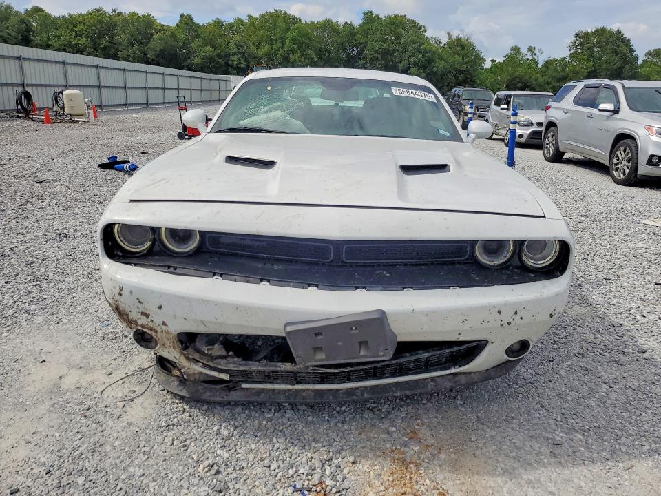 2022 Dodge Challenger VIN 2C3CDZAG6NH226729 COPART salvage auction — FRONT END, Tx - Salvage Vehicle Title, sold $325 on 2026-08-10 (photo 5)
