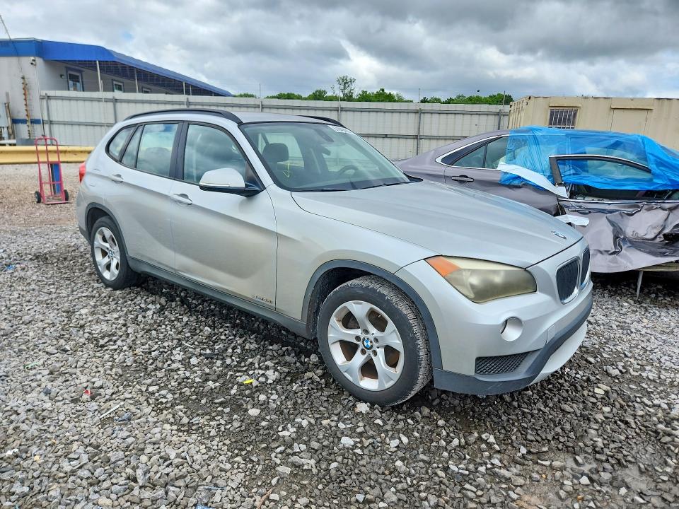 2013 BMW X1 VIN WBAVM1C55DVW41934 COPART salvage auction — FRONT END, FL - CERTIFICATE OF TITLE, sold $375 on 2026-07-07 (photo 4)