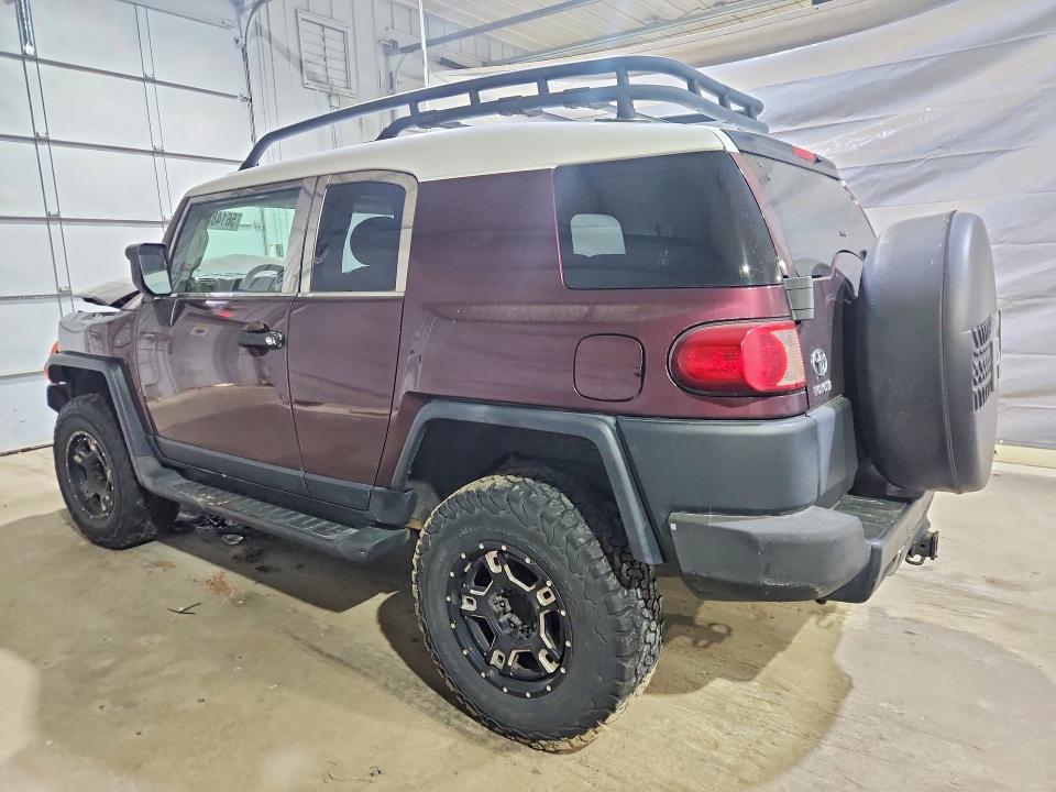 2007 Toyota Fj cruiser VIN JTEBU11F970091572 COPART salvage auction — FRONT END, Me - Cert Of Title-Salvage Collisio, sold $3,150 on 2026-07-14 (photo 2)