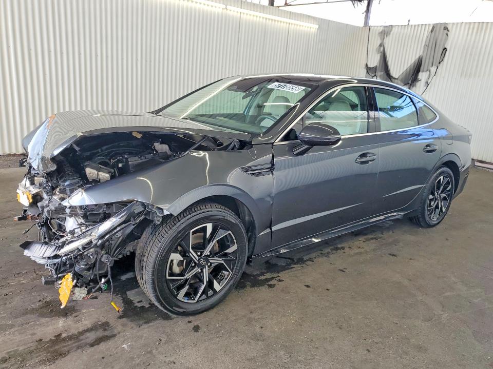 2025 Hyundai Sonata VIN KMHL64JA3SA429877 COPART salvage auction — FRONT END, Fl - Certificate Of Destruction, sold $4,500 on 2026-07-06 (photo 1)