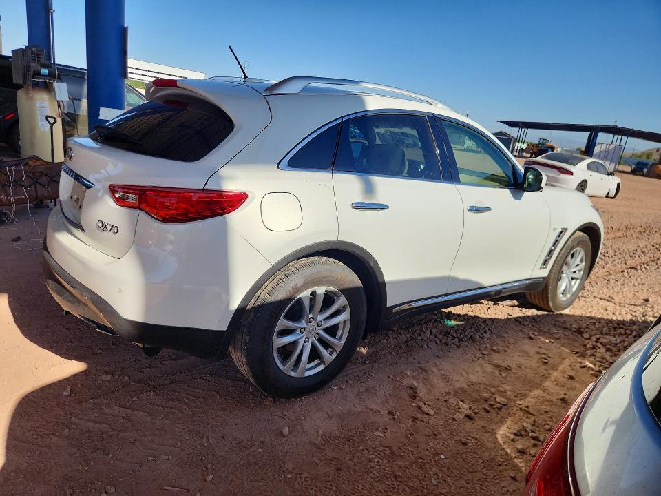 2016 Infiniti Qx70 VIN JN8CS1MW7GM750160 COPART salvage auction — REAR END, ID - SALVAGE CERTIFICATE OF TITLE, sold $500 on 2026-07-16 (photo 3)