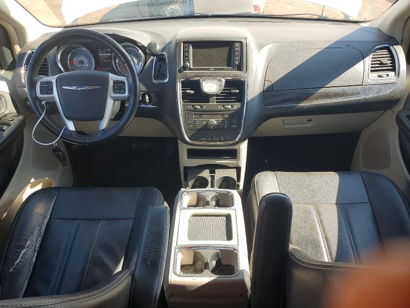 2016 Chrysler Voyager VIN 2C4RC1BG7GR165073 COPART salvage auction — MECHANICAL, Co - Dis/Dlr/Exp Only Clean Title, sold $275 on 2026-07-08 (photo 8)