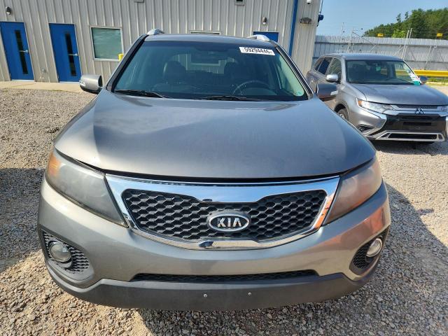 2013 Kia Sorento VIN 5XYKU3A64DG397889 COPART salvage auction — NORMAL WEAR, Ga - Certificate Of Title, sold $650 on 2026-07-29 (photo 5)