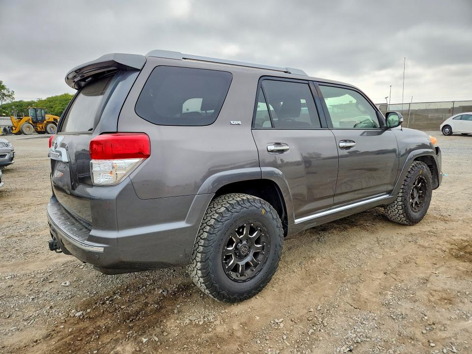 2013 Toyota 4runner VIN JTEZU5JR1D5054501 COPART salvage auction — FRONT END, Salvage Title, sold $3,500 on 2026-07-24 (photo 3)