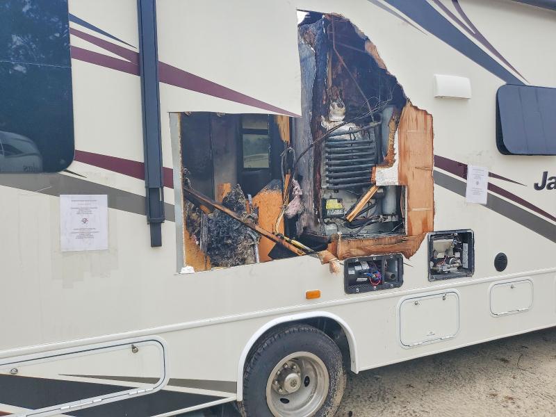 2019 Ford VIN 1FDXE4FS1KDC55831 COPART salvage auction — Burn Interior, GA - SALVAGE/FIRE DAMAGE, sold $125 on 2026-09-17 (photo 9)