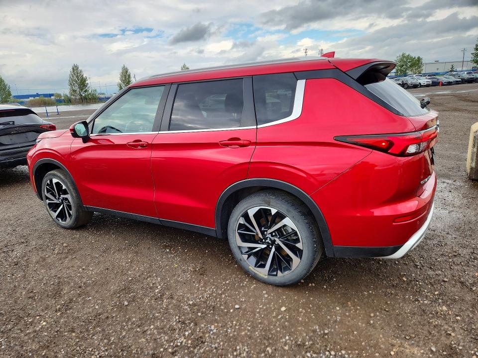 2024 Mitsubishi Outlander VIN JA4J4VA89RZ628913 COPART salvage auction — SIDE, Ab - Bos - Salvage, sold $5,200 on 2026-07-28 (photo 2)
