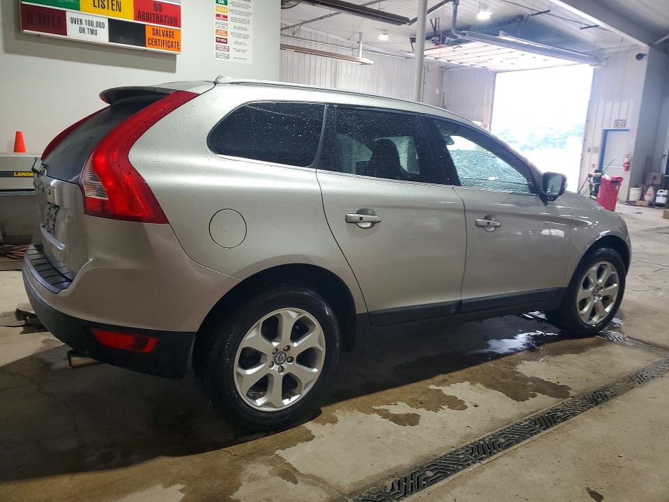2013 Volvo Xc60 VIN YV4952DL9D2402759 COPART salvage auction — FRONT END, Pa - Certificate Of Salvage, sold $375 on 2026-07-09 (photo 3)