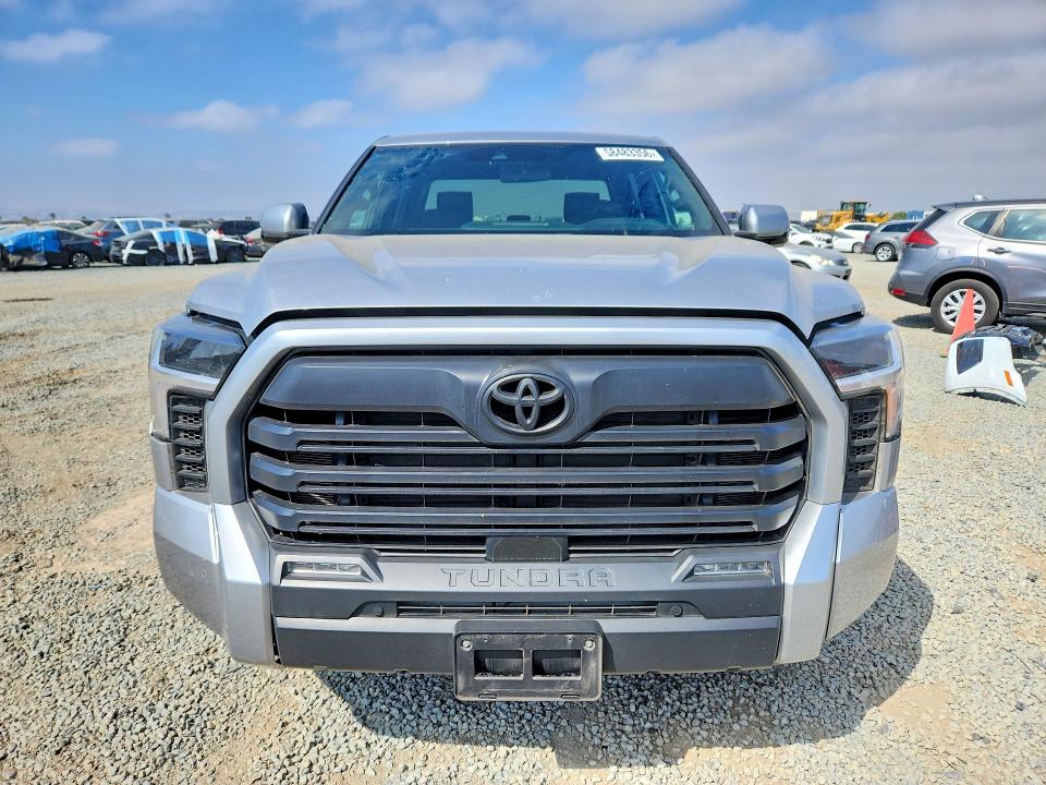 2025 Toyota Tundra VIN 5TFLA5DB6SX272310 COPART salvage auction — REAR END, Ca - Salvage Certificate, sold $18,100 on 2026-08-21 (photo 5)