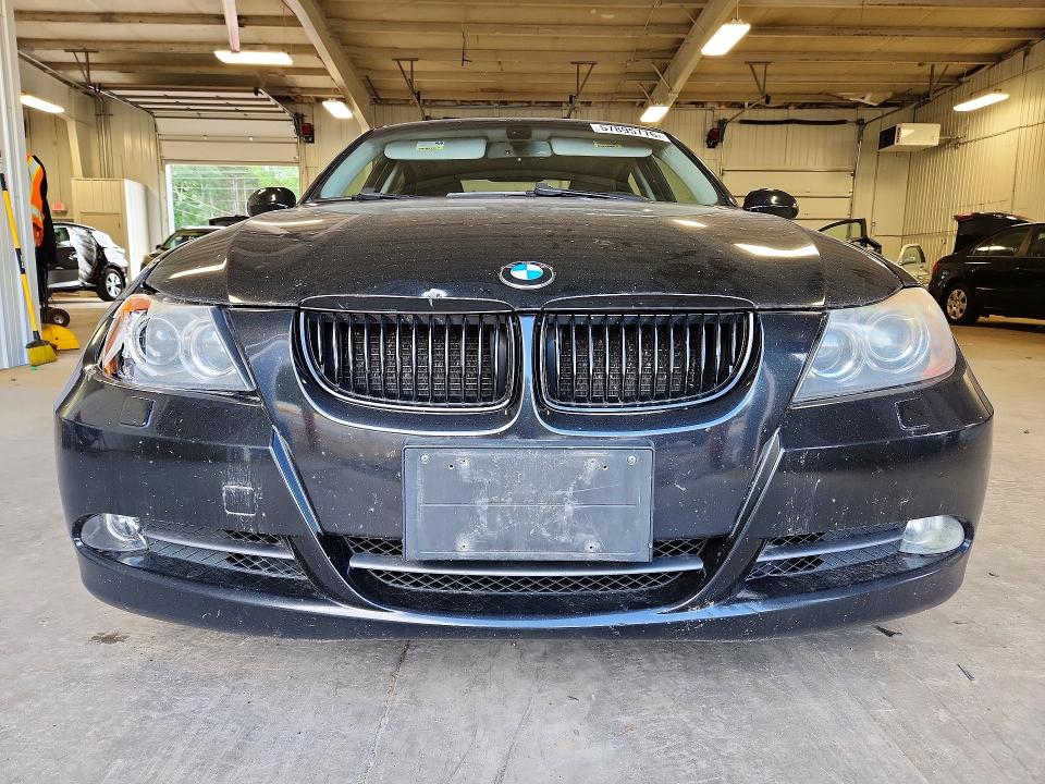 2006 BMW 3 series VIN WBAVD33536KV64173 COPART salvage auction — FRONT END, MN - CERT OF TITLE-PRIOR SALVAGE, sold $525 on 2026-07-28 (photo 5)