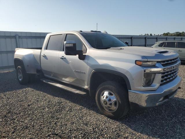 2020 Chevrolet VIN 1GC4YUEY1LF330439 COPART salvage auction — SIDE, Fl - Cert Of Title Slvg Rebuildable, sold $23,000 on 2026-07-02 (photo 4)