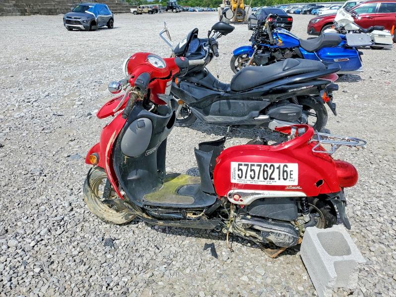 2016 Honda Ncw50 VIN JH2AF7718GK003504 COPART salvage auction — ALL OVER, Ky - Bill Of Sale/Part Only/No Titl, sold $80 on 2026-07-10 (photo 3)