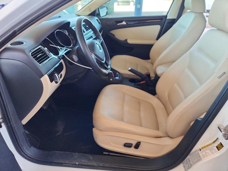 2017 Volkswagen Jetta VIN 3VWL17AJ4HM390729 COPART salvage auction — FRONT END, Az - Cert Of Title - Salvage, sold $4,200 on 2026-07-09 (photo 7)
