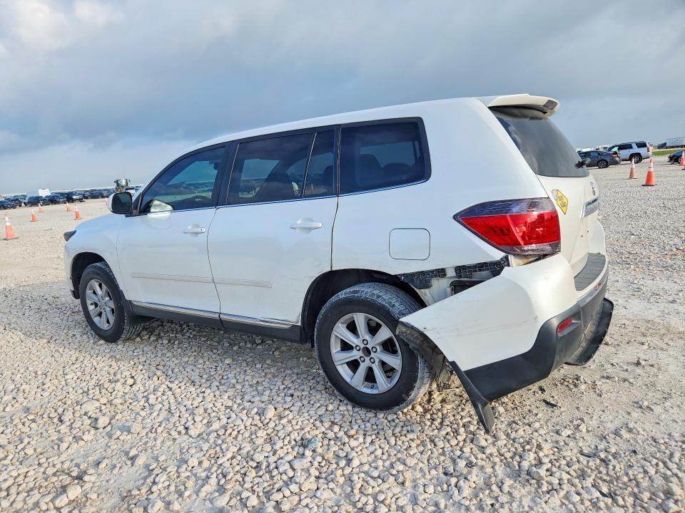 2012 Toyota VIN 5TDZA3EH8CS026979 COPART salvage auction — REAR END, Tx - Salvage Vehicle Title, sold $4,650 on 2026-07-16 (photo 2)