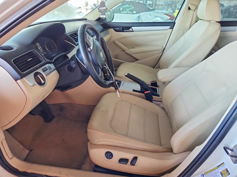 2012 Volkswagen Passat VIN 1VWBN7A32CC042827 COPART salvage auction — NORMAL WEAR, AZ - CERTIFICATE OF TITLE, sold $825 on 2026-07-29 (photo 7)