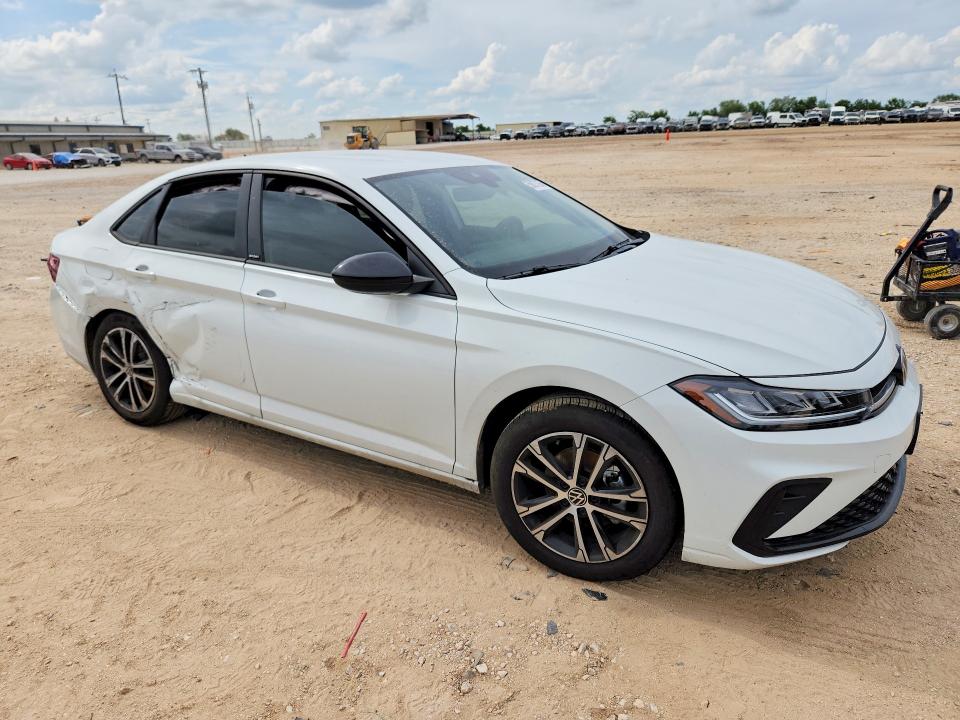 2026 Volkswagen Jetta VIN 3VWBW7BUXTM021243 COPART salvage auction — SIDE, Tx - Salvage Vehicle Title, sold $8,400 on 2026-07-02 (photo 4)