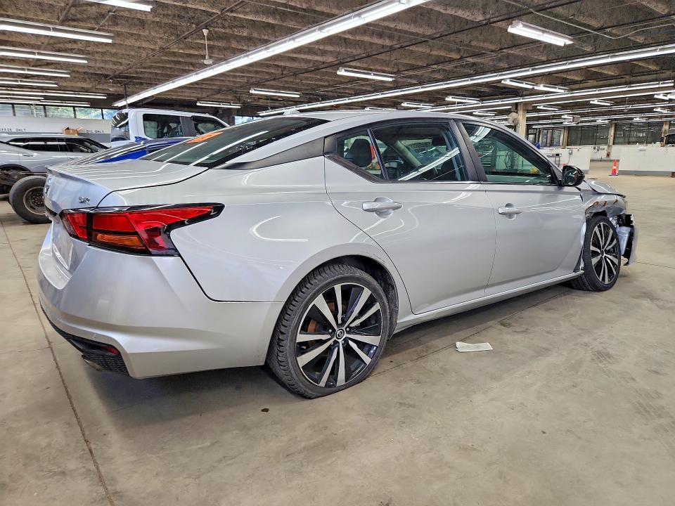 2021 Nissan Altima VIN 1N4BL4CW7MN315108 COPART salvage auction — FRONT END, Il - Certificate Of Title, sold $3,550 on 2026-07-02 (photo 3)
