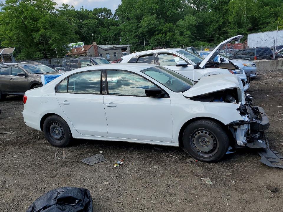 2015 Volkswagen VIN 3VW2K7AJ7FM316159 COPART salvage auction — FRONT END, Md - Cert Of Salvage > 75% Damage, sold $400 on 2026-07-02 (photo 4)
