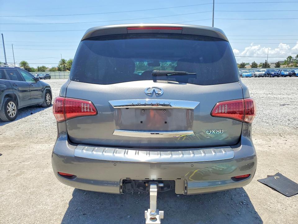 2017 Infiniti Qx80 VIN JN8AZ2NE9H9156981 COPART salvage auction — SIDE, Fl - Cert Of Title Slvg Rebuildable, sold $2,600 on 2026-07-14 (photo 6)