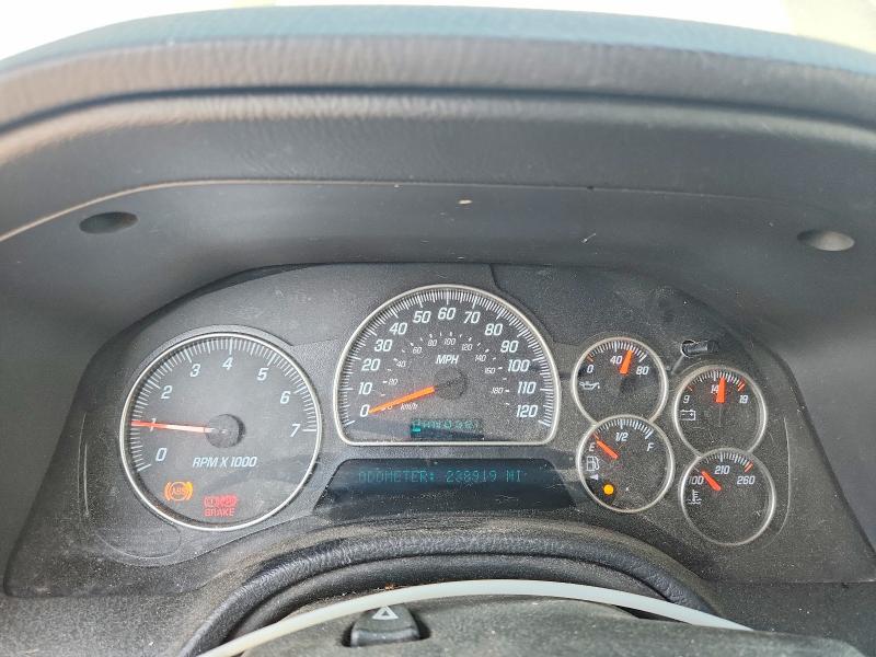 2005 Gmc Envoy VIN 1GKET16SX56160892 COPART salvage auction — FRONT END, Co - Dis/Dlr/Exp Only Clean Title, sold $275 on 2026-07-09 (photo 9)