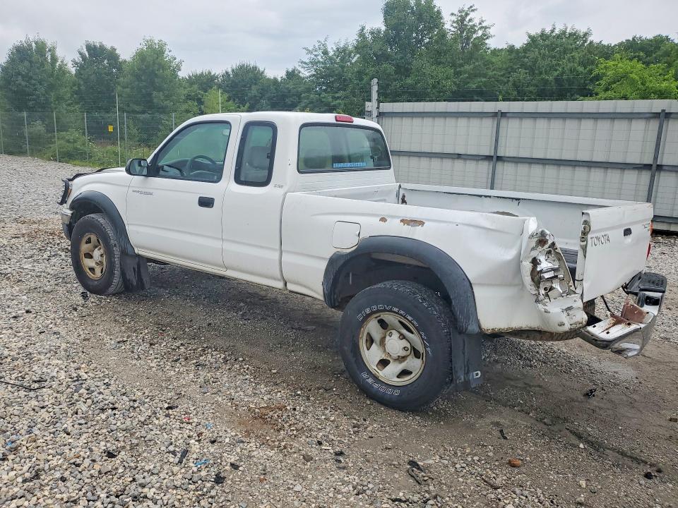 2001 Toyota Tacoma VIN 5TEWM72N41Z868178 COPART salvage auction — REAR END, AR - CERT OF TITLE-SALVAGE, sold $1,300 on 2026-07-27 (photo 2)