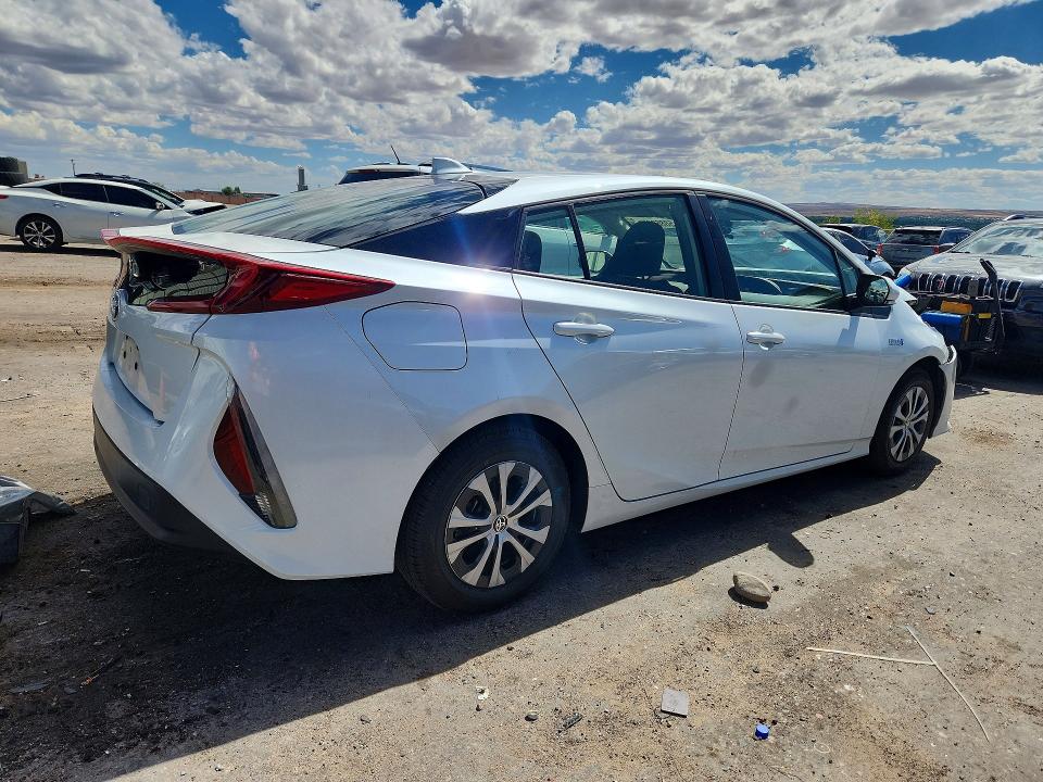 2021 Toyota Prius VIN JTDKAMFP5M3192618 COPART salvage auction — FRONT END, Nm - Cert Of Title-Salvage, sold $5,200 on 2026-07-30 (photo 3)