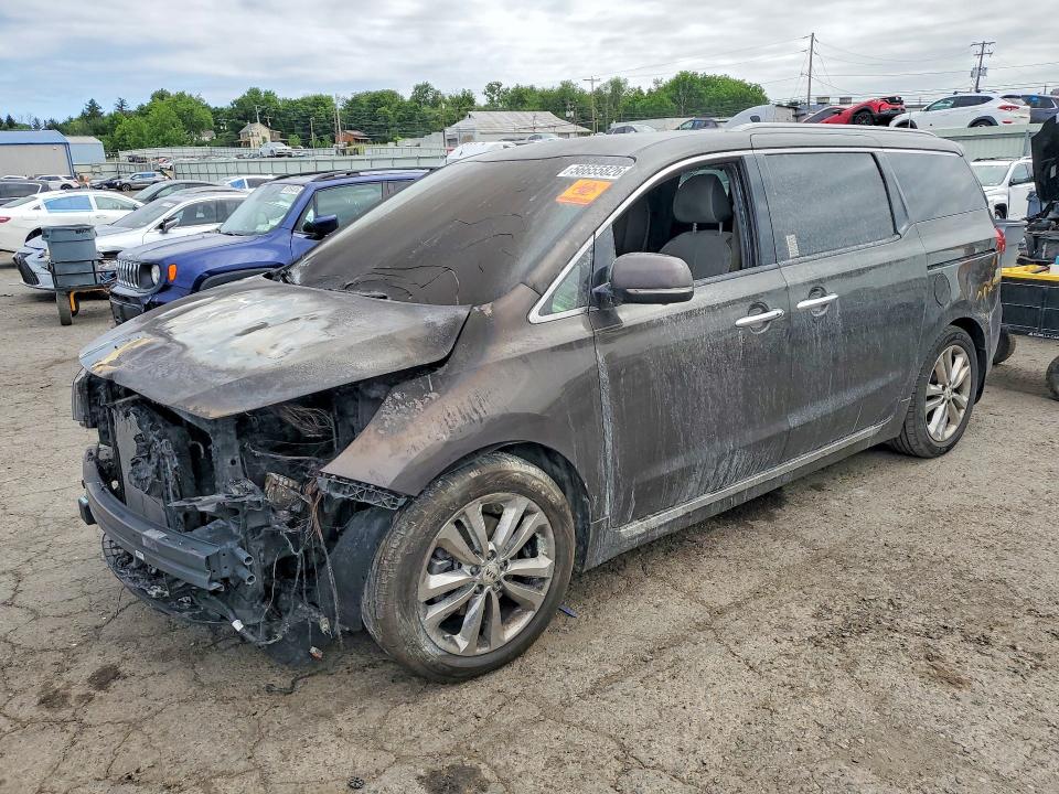 2017 Kia SEDONA VIN KNDME5C13H6272006 COPART salvage auction — Burn Engine, Pa - Certificate Of Salvage, sold $175 on 2026-07-31 (photo 1)