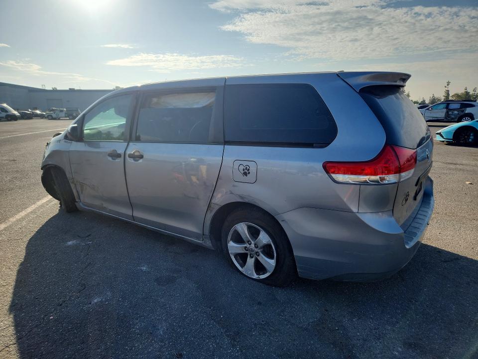 2013 Toyota Sienna VIN 5TDZK3DC7DS391089 COPART salvage auction — FRONT END, CA - SALVAGE CERTIFICATE, sold $200 on 2026-07-28 (photo 2)